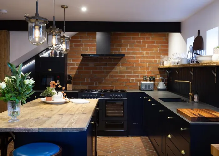 The Workshop Apartment *